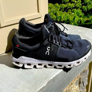 ON Helion Cloudtec Running Shoe